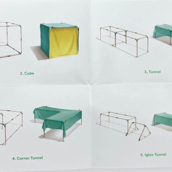 Lovevery Play Fort – Multi-Configuration + Puppet Theatre - Picture 2 of 2